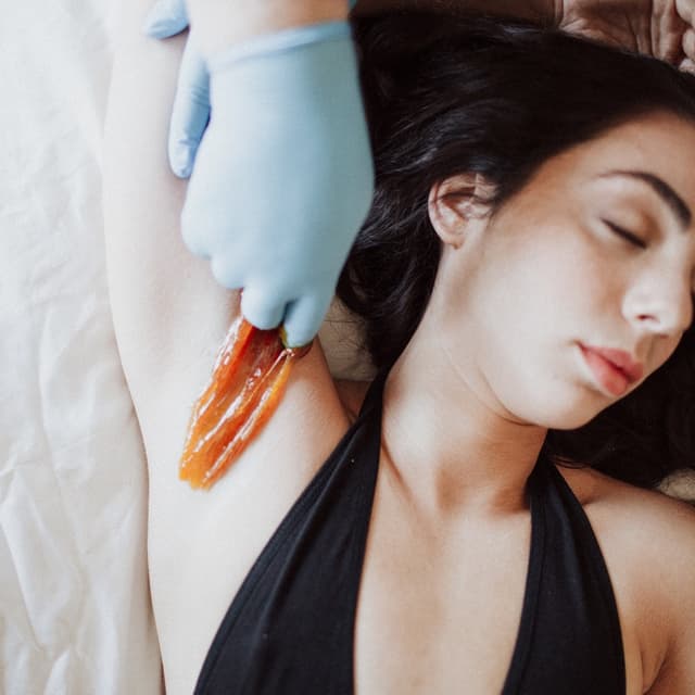 6 pack underarms at Dasha Sugar & Esthetix in Pittsburg, CA